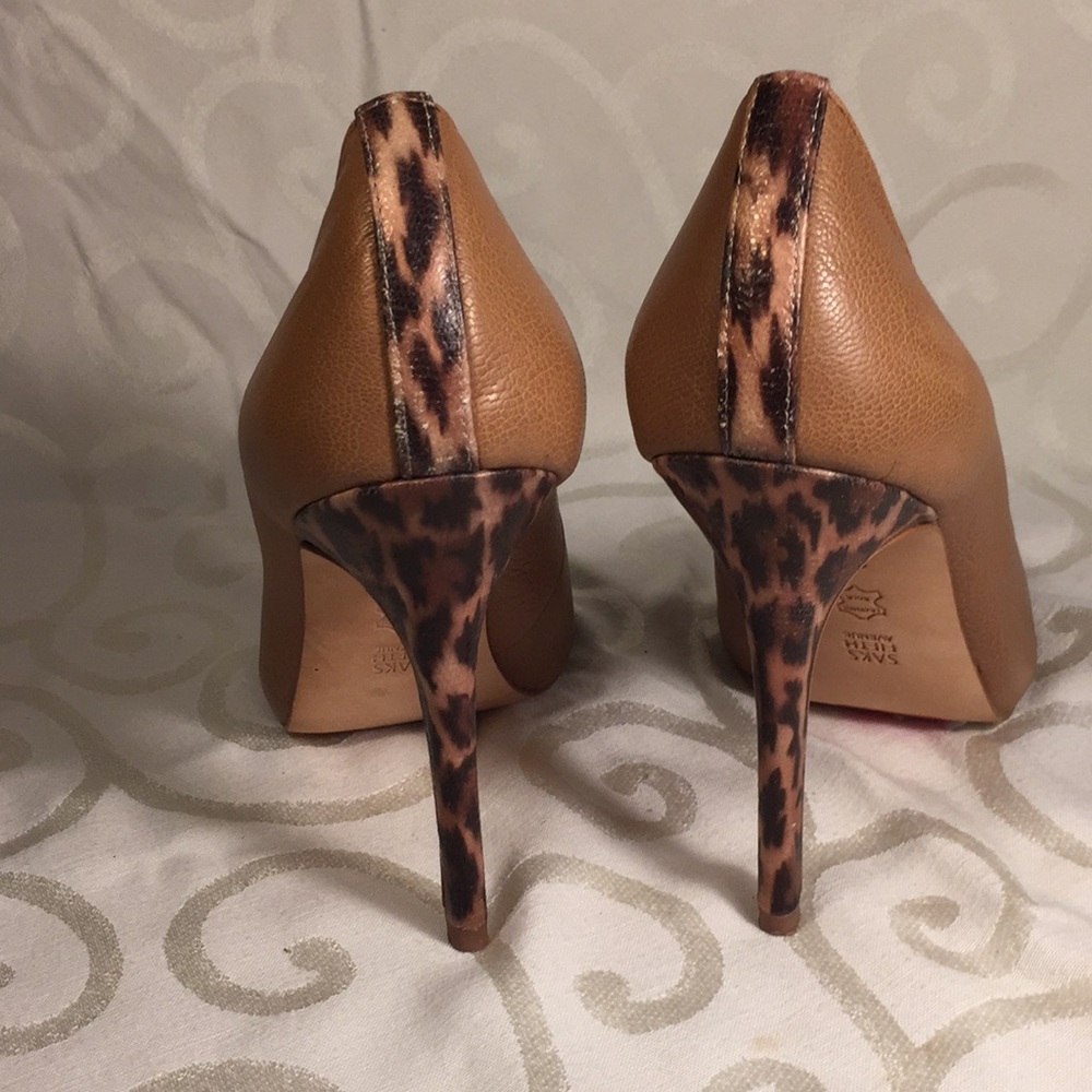 Shoes - Picture 3 of 7